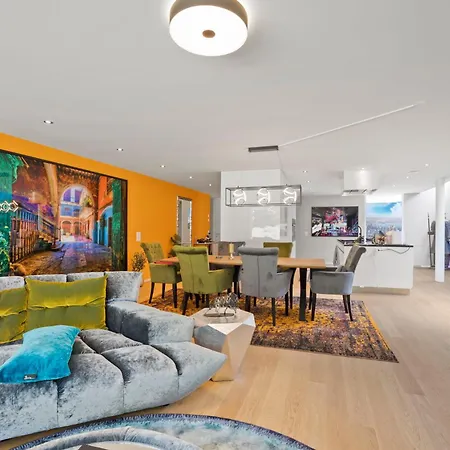 Exclusive Spacious Apt. With Garden In Апартаменти Цюрих