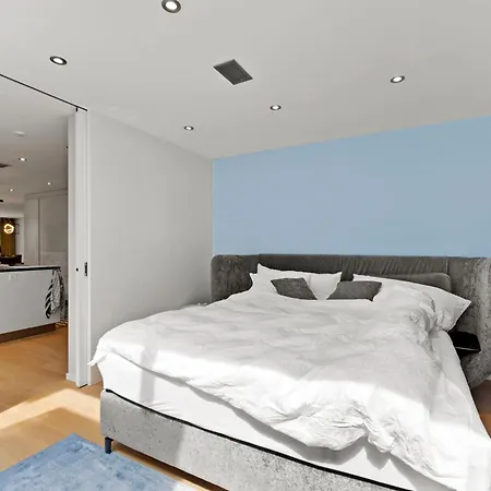 Exclusive Spacious Apt. With Garden In * Цюрих