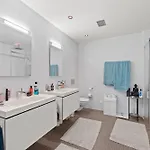 Apartment Exclusive Spacious Apt. With Garden In Zurich