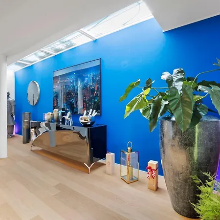 Апартаменты Exclusive Spacious Apt. With Garden In Цюрих