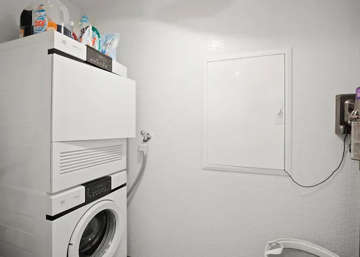 公寓 Exclusive Spacious Apt. With Garden In 苏黎世