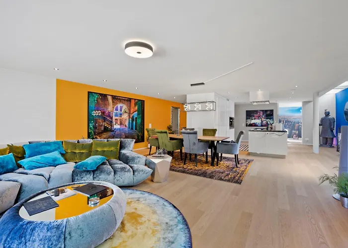 Exclusive Spacious Apt. With Garden In * 苏黎世